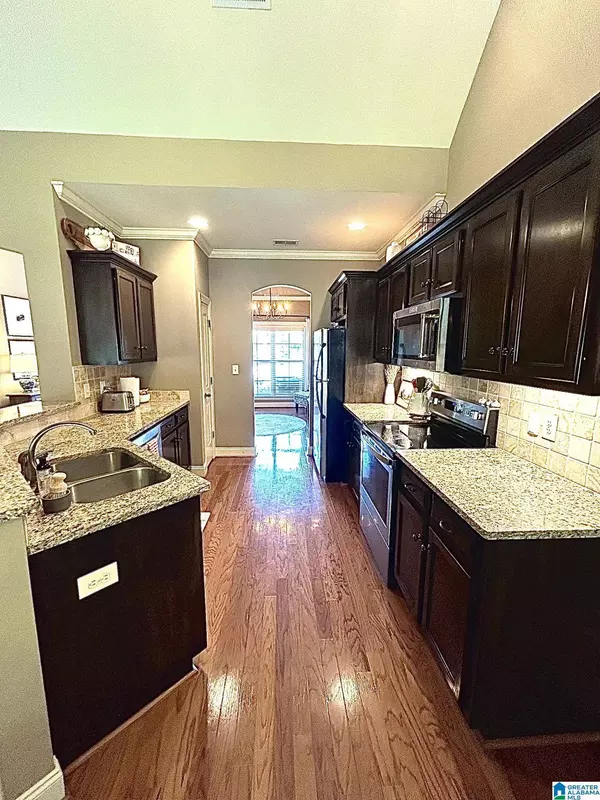 201 PERTHSHIRE COVE, Pelham, AL 35124