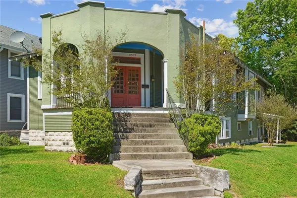 8303 PRITCHARD PL, New Orleans, LA 70118