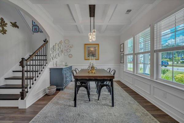 513 Dunswell Dr, Summerville, SC 29486