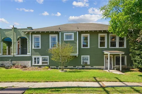 8303 PRITCHARD PL, New Orleans, LA 70118