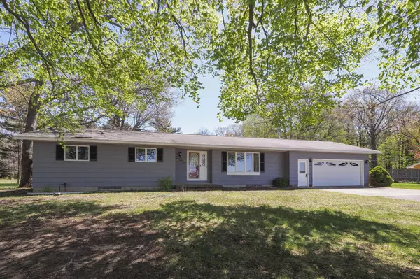 3387 Orchard Highway, Manistee, MI 49660