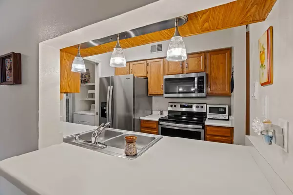 505 Oppenheimer DR #417, Los Alamos, NM 87544