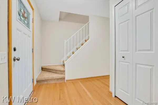 5522 BEAUCHAMP Place, West Bloomfield, MI 48322