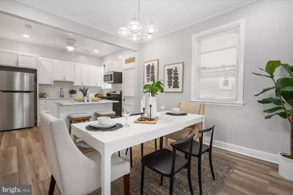 913 SAINT CHARLES AVE, Baltimore, MD 21229