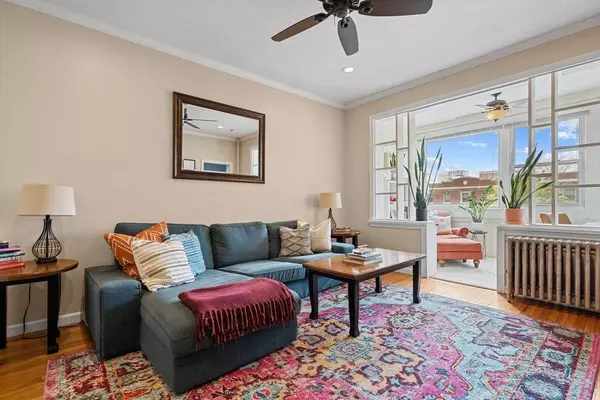 242 S. Huntington Ave #6, Boston, MA 02130