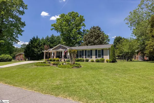 7 Plano Drive, Greenville, SC 29617