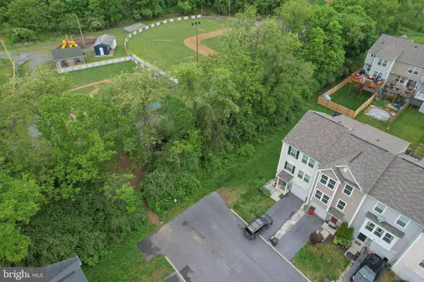 66 ANTIGUA DR, Hedgesville, WV 25427