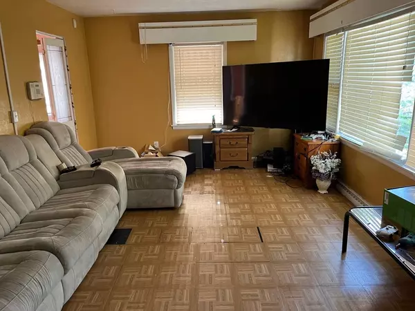 3111 Dartmouth Drive, Rockford, IL 61108