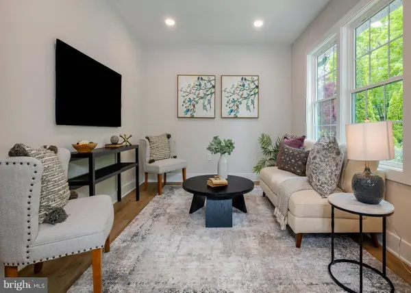 402 3RD AVE, Haddon Heights, NJ 08035