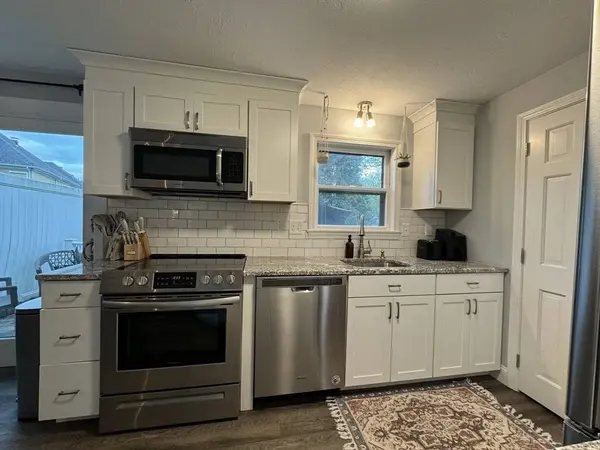 166 West St #166, Leominster, MA 01453