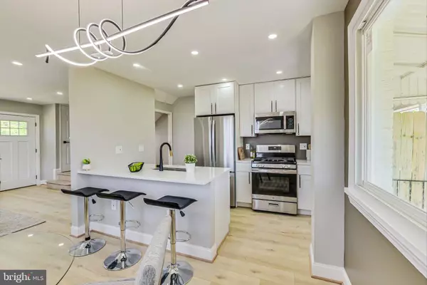 4307 G ST SE, Washington, DC 20019