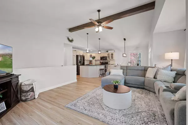 8968 Van Buren ST NE, Blaine, MN 55434