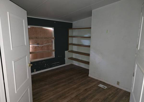 1157 Plumtree Ln, Grants Pass, OR 97526