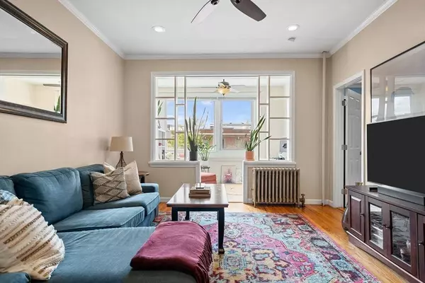 242 S. Huntington Ave #6, Boston, MA 02130