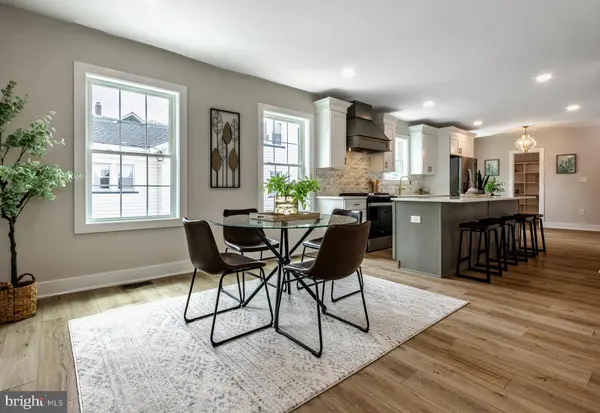 402 3RD AVE, Haddon Heights, NJ 08035