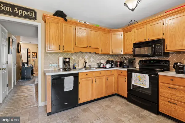 108 EASTERLY DR, Mechanicsburg, PA 17050