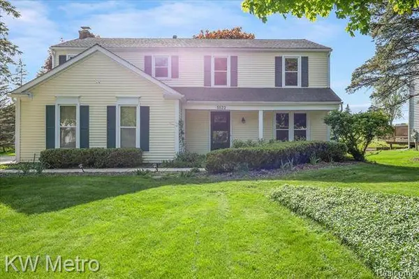 5522 BEAUCHAMP Place, West Bloomfield, MI 48322