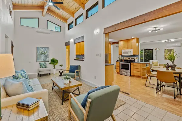 353 Grand Canyon, White Rock, NM 87547