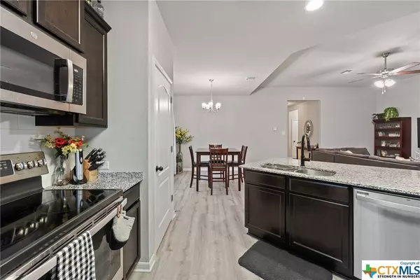 1030 Aurora Grove BND, Temple, TX 76502