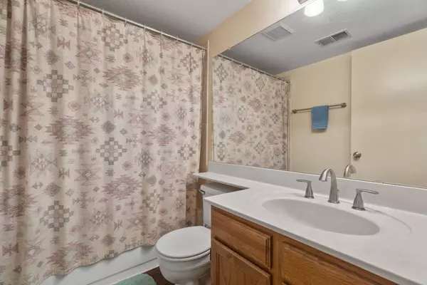 505 Oppenheimer DR #417, Los Alamos, NM 87544