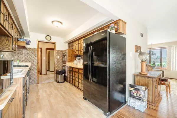 17120 S Cedar RD, Homer Glen, IL 60491