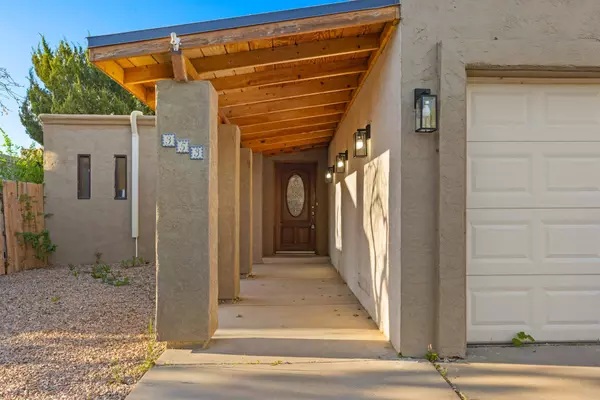 353 Grand Canyon, White Rock, NM 87547