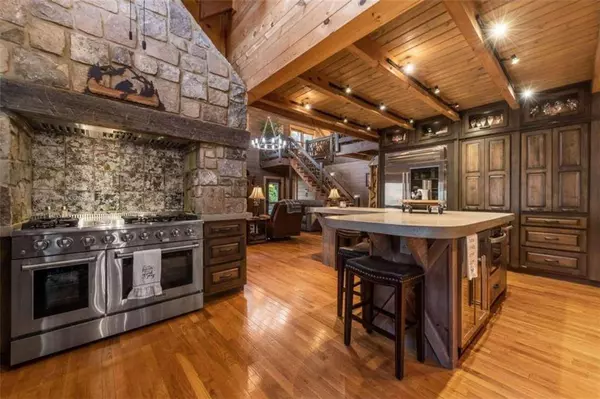 60 Ford Road, Blue Ridge, GA 30513