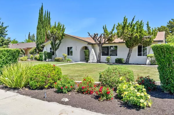 1707 Heffner Avenue, Corcoran, CA 93212