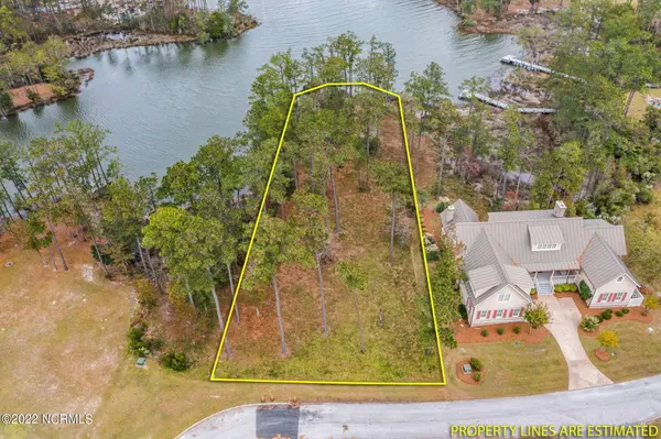 125 Ballast Point, Oriental, NC 28571