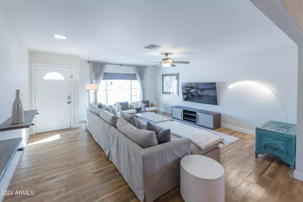 12220 N 49TH Place, Scottsdale, AZ 85254