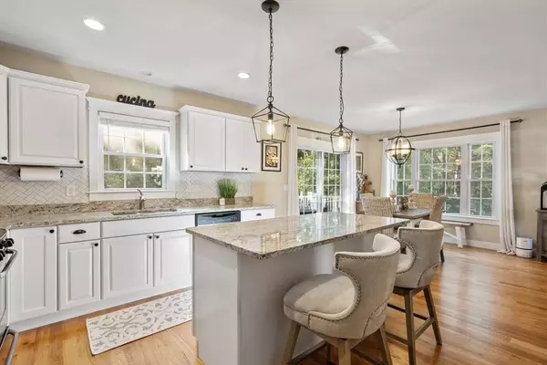 101 Turtle Brook Rd #20-2, Canton, MA 02021