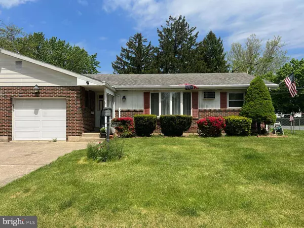 143 E LYNNWOOD ST, Allentown, PA 18103