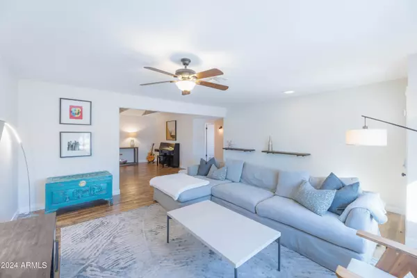 12220 N 49TH Place, Scottsdale, AZ 85254