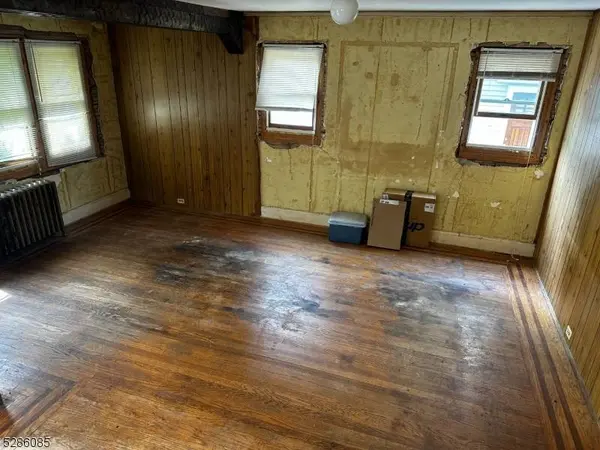 916 Lincoln Pl, Teaneck Twp., NJ 07666