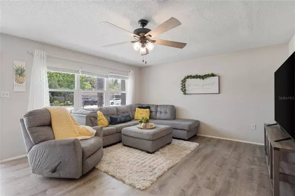 4541 PARNELL DR, Sarasota, FL 34232