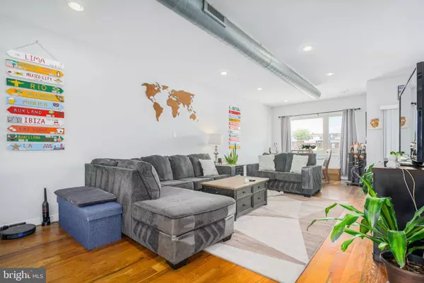 2068 E BOSTON ST #2, Philadelphia, PA 19125