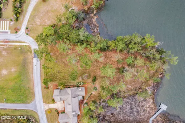 125 Ballast Point, Oriental, NC 28571