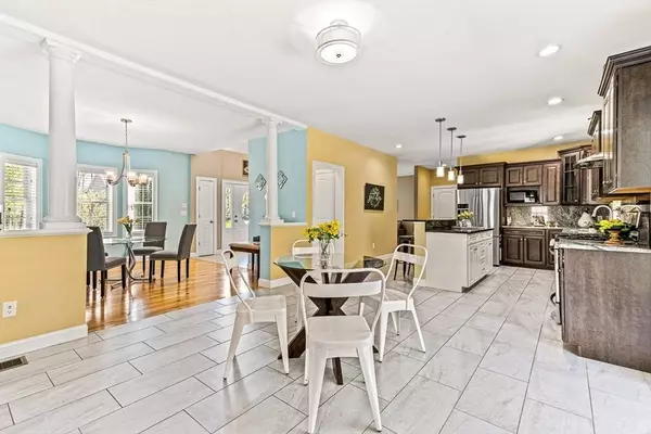 96 Clement Rd, Dracut, MA 01826