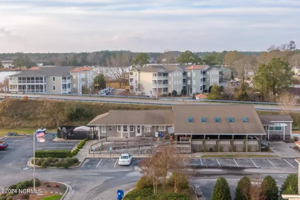 518 Water Street, Oriental, NC 28571