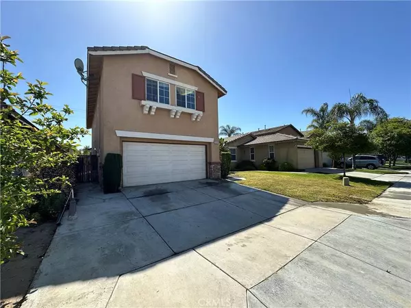 2237 Glimmer WAY, Perris, CA 92571