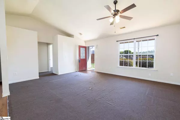 8 Quoite Court, Greenville, SC 29617