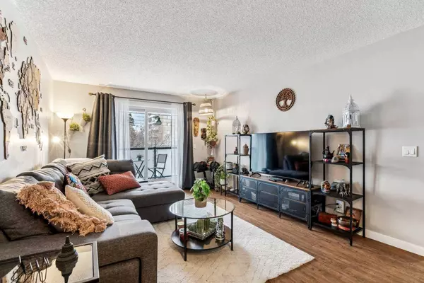 1915 26 ST SW #305, Calgary, AB T2E 2A2