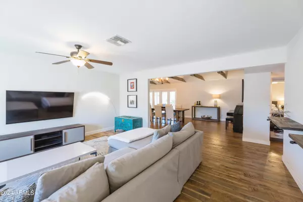 12220 N 49TH Place, Scottsdale, AZ 85254