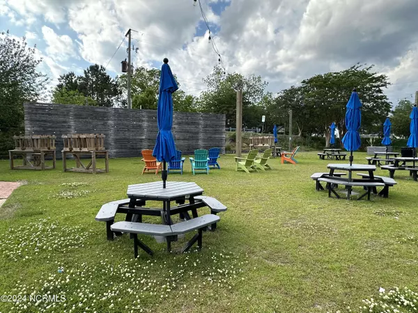 518 Water Street, Oriental, NC 28571