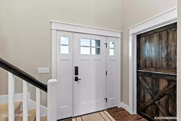 5226 W Jaxton CIR, Wasilla, AK 99623