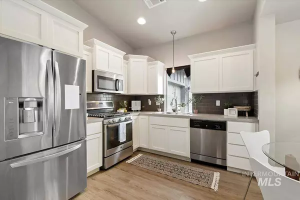 4315 N Adams St., Garden City, ID 83714