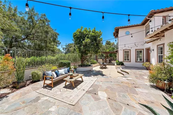 12 Calliandra ST, Ladera Ranch, CA 92694