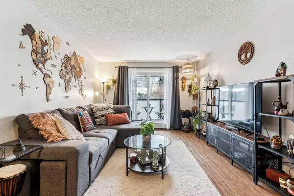 1915 26 ST SW #305, Calgary, AB T2E 2A2