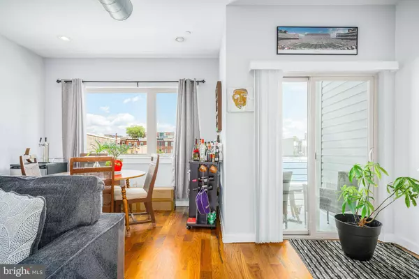 2068 E BOSTON ST #2, Philadelphia, PA 19125