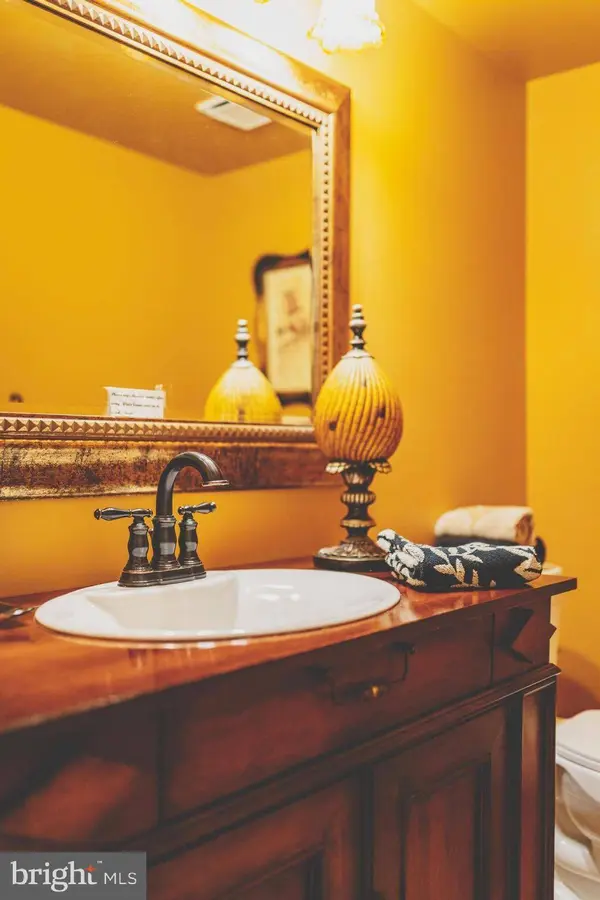 5605 MARY FAIRFAX CT, Fairfax Station, VA 22039